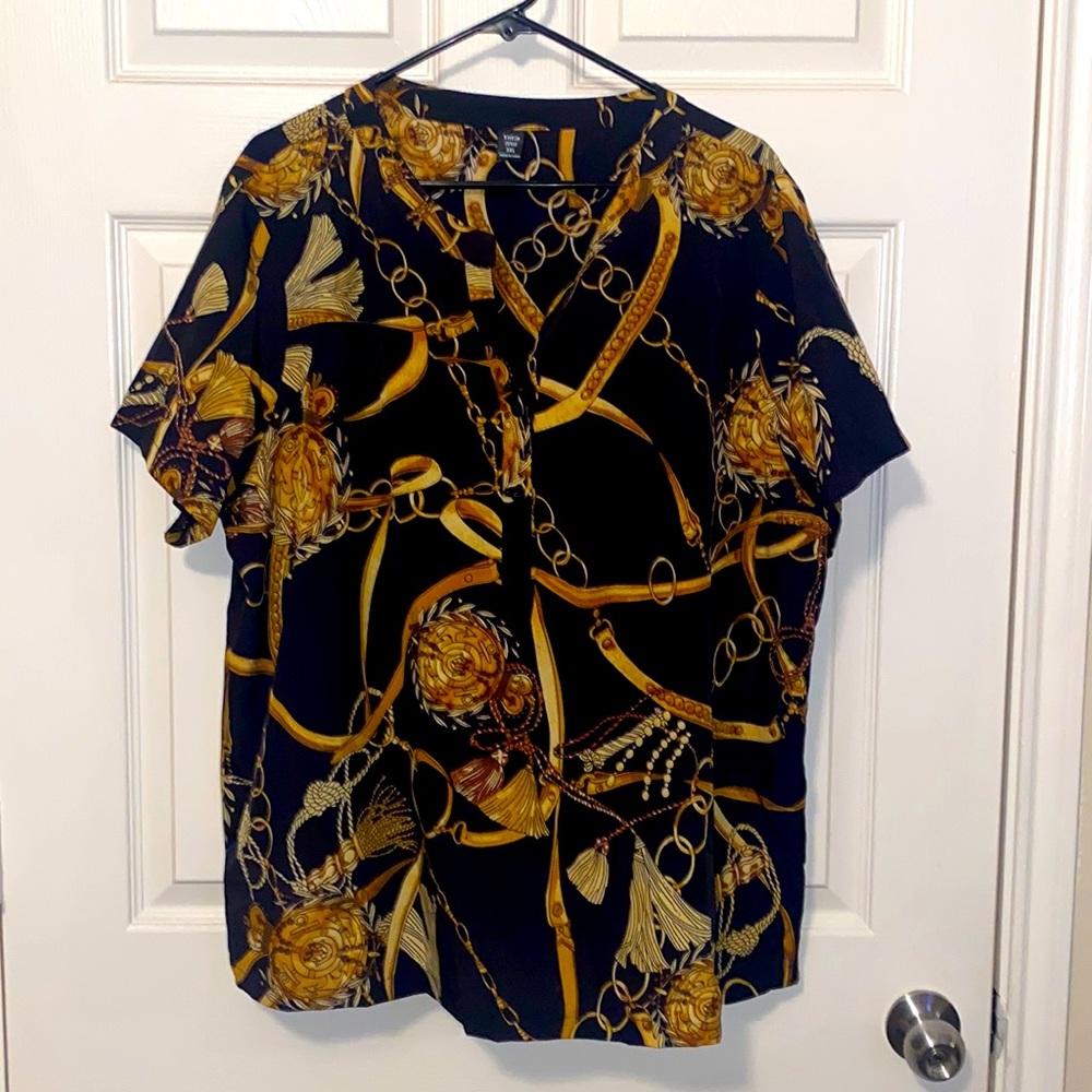 Notch Neck Gold Chain Blouse